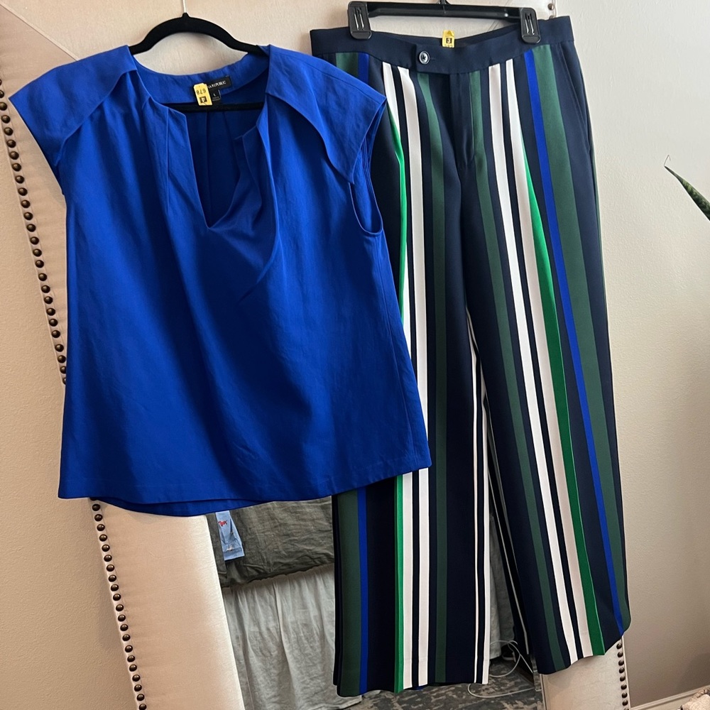 Banana Republic Blouse and Trouser L/10 ❤️